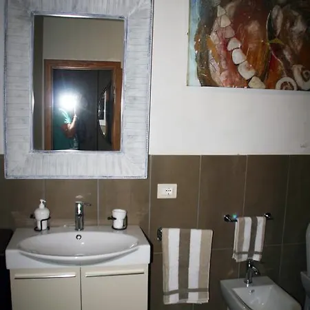 Residenza Fra Le Torri - Charme & Art Gallery