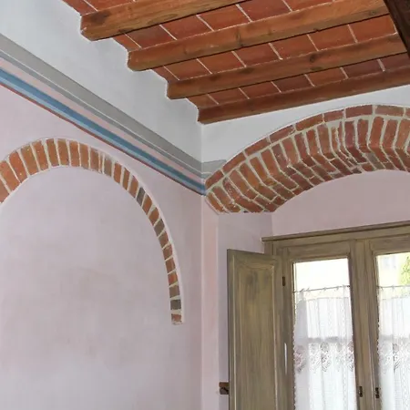 Residenza Fra Le Torri - Charme & Art Gallery Apartment Arezzo